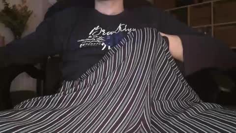 peregrintpelfox online show from 12-20-25, 06:42