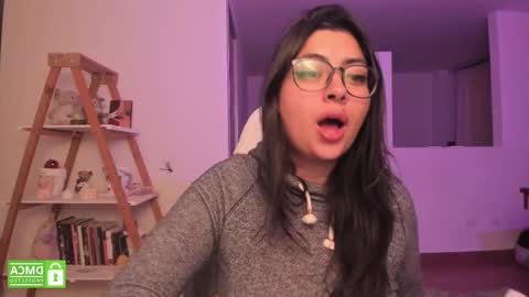 Sarah Ana Banana online show from 02-28-25, 02:20