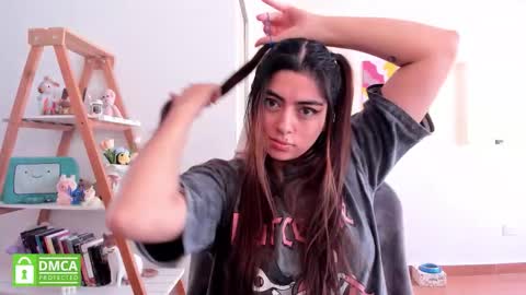 Sarah Ana Banana online show from 02-10-26, 04:11