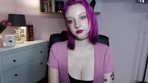 Snapshot of perfect_madeline chatting on 01-09-25, 06:57 Madeline online show from 01-09-25, 06:57