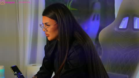 Dee online show from 01-24-25, 09:49