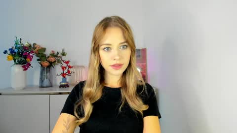 Snapshot of perfectxcindy chatting on 05-04-26, 05:25 Cindy online show from 05-04-26, 05:25