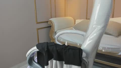 PerlaPreciosa online show from 02-08-26, 04:05