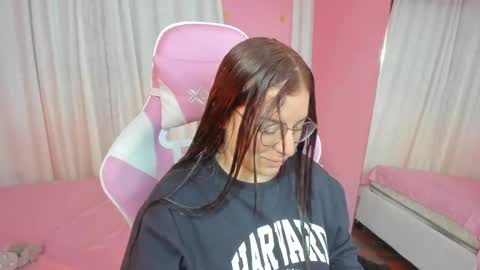 Marie online show from 11-15-25, 09:39