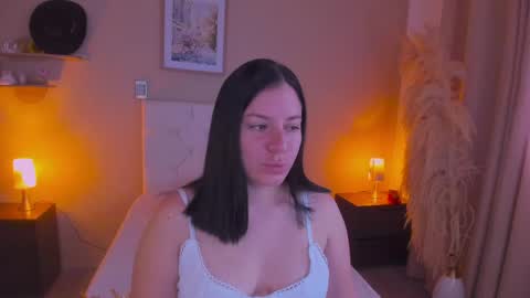 Marie online show from 04-14-26, 11:16