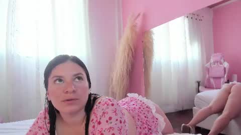 Marie online show from 06-13-26, 12:14