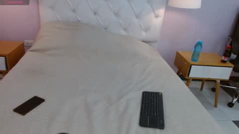 Snapshot of persefyre chatting on 01-13-26, 11:26 Persefone online show from 01-13-26, 11:26