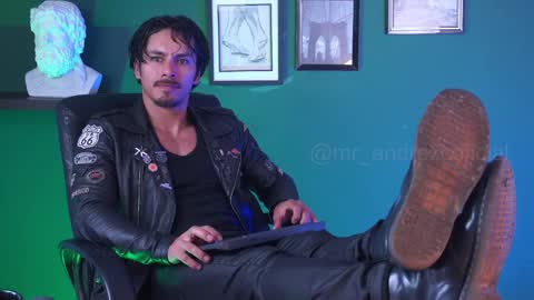 andres    online show from 02-07-25, 07:17