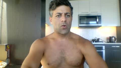 Snapshot of persianprince546 chatting on 06-14-26, 03:36 persianprince546 online show from 06-14-26, 03:36