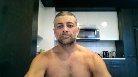 Snapshot of persianprince546 chatting on 06-25-26, 12:53 persianprince546 online show from 06-25-26, 12:53