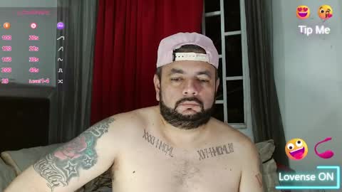 Snapshot of perverseveteranmanxxx chatting on 05-13-26, 03:59 Carlos online show from 05-13-26, 03:59