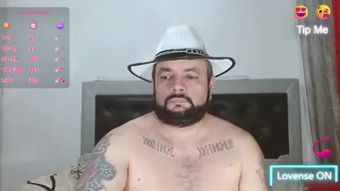 Snapshot of perverseveteranmanxxx chatting on 06-03-26, 05:32 Carlos online show from 06-03-26, 05:32