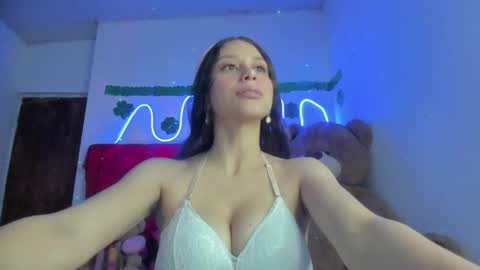 amara online show from 04-21-26, 11:18