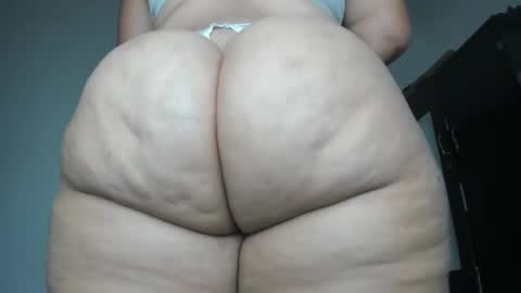 Snapshot of pervertt_mommy chatting on 12-09-24, 10:11  Alexandra  online show from 12-09-24, 10:11