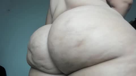  Alexandra  online show from 11-23-25, 08:47