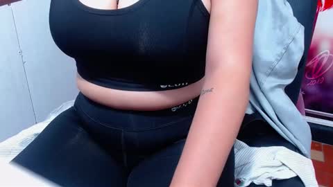  Nicole   online show from 01-26-25, 05:13