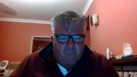Snapshot of pete112991 chatting on 10-06-25, 09:12 pete112991 online show from 10-06-25, 09:12