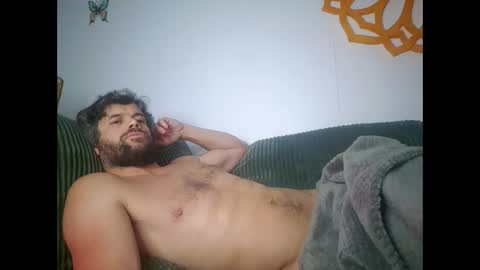 Snapshot of pete_le_meat chatting on 05-18-26, 10:26 pete_le_meat online show from 05-18-26, 10:26