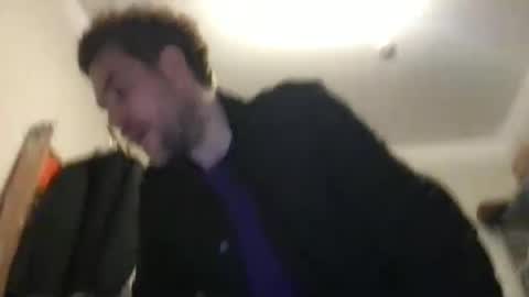 Pete online show from 03-09-25, 03:54