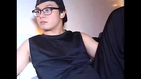 Snapshot of peter_p1999 chatting on 11-08-25, 12:16 peter p online show from 11-08-25, 12:16