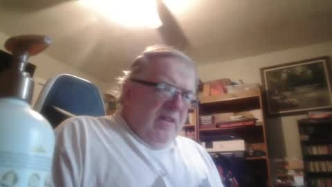Snapshot of peterinohio57 chatting on 05-23-26, 01:48 peterinohio57 online show from 05-23-26, 01:48