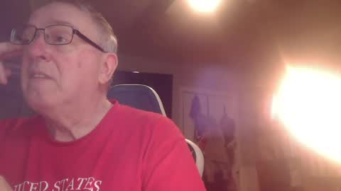 Snapshot of peterinohio57 chatting on 06-14-26, 04:20 peterinohio57 online show from 06-14-26, 04:20