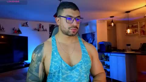 Snapshot of peterjack7 chatting on 09-09-25, 02:55 Peter Jack online show from 09-09-25, 02:55