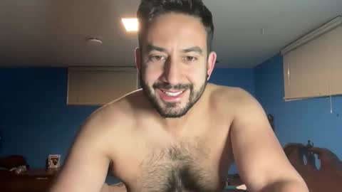 Snapshot of peteypete204 chatting on 11-28-25, 12:19 peteypete204 online show from 11-28-25, 12:19