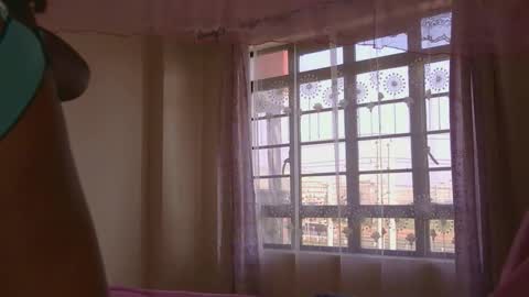 petite_beroh online show from 03-16-26, 05:35