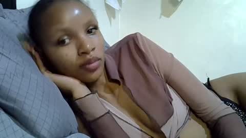 petite_melinda online show from 06-27-26, 10:37