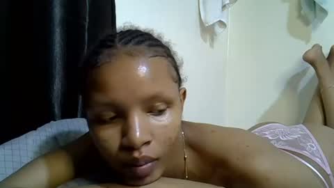 petite_melinda online show from 07-01-26, 02:02
