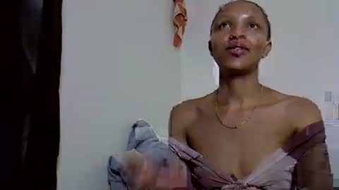 petite_melinda online show from 07-06-26, 10:45