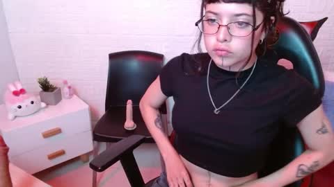 Melody online show from 04-07-26, 02:50