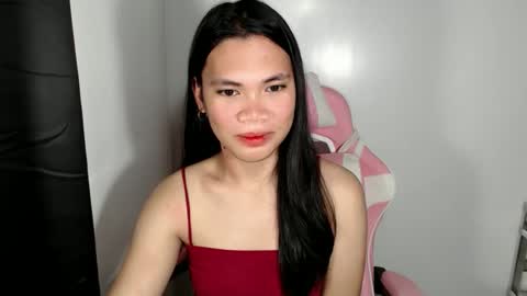 petite_pauline online show from 03-04-26, 07:47
