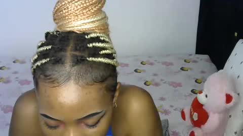 petite_princes online show from 12-04-24, 10:24