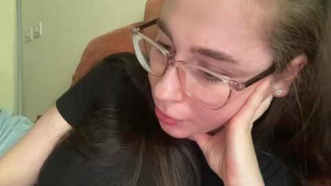 Snapshot of petitebecky chatting on 06-15-26, 11:34 Petite Becky online show from 06-15-26, 11:34