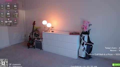 PiperAvery online show from 06-09-26, 01:06