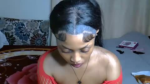 Caramel online show from 11-06-25, 11:04