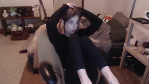 caracal online show from 02-12-25, 04:12