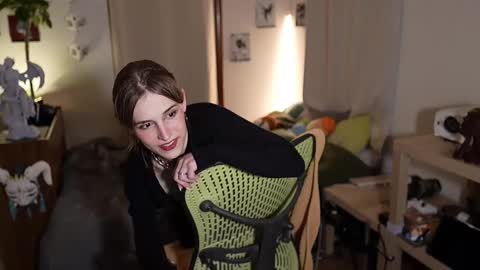 caracal online show from 02-25-25, 02:47