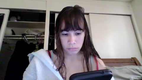 Snapshot of petitedoll30 chatting on 12-20-24, 10:00 Petitedoll30 online show from 12-20-24, 10:00