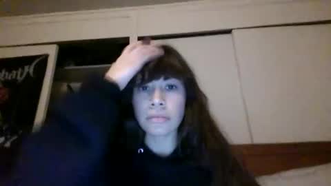 Snapshot of petitedoll30 chatting on 12-22-24, 05:45 Petitedoll30 online show from 12-22-24, 05:45