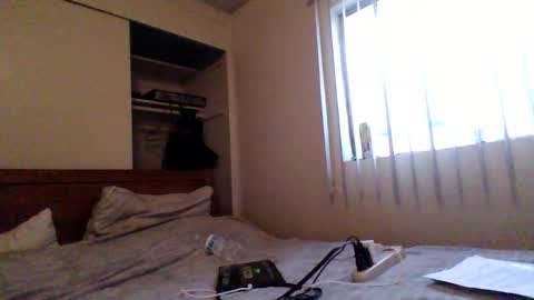 Snapshot of petitedoll30 chatting on 01-28-25, 01:08 Petitedoll30 online show from 01-28-25, 01:08