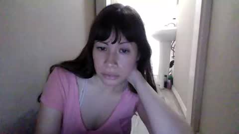 Snapshot of petitedoll30 chatting on 10-30-25, 07:47 Petitedoll30 online show from 10-30-25, 07:47