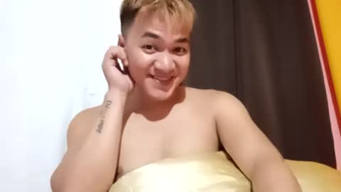 Snapshot of petitehugecockxnxxx chatting on 06-23-26, 10:13 Call me jake online show from 06-23-26, 10:13