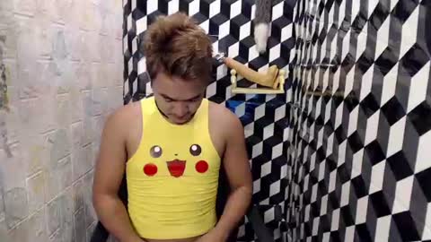 Snapshot of petitehugecockxnxxx chatting on 07-18-26, 10:30 Call me jake online show from 07-18-26, 10:30