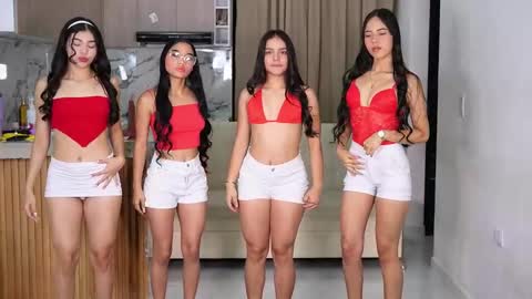 Sara Emma and Nahomy online show from 10-16-25, 01:56