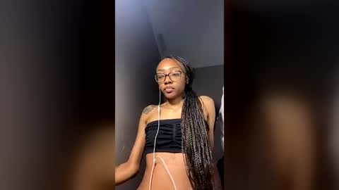 petitetingz online show from 07-02-26, 07:25