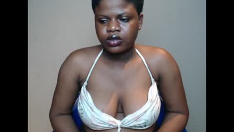 Snapshot of petitexebony1 chatting on 07-21-26, 12:57 Call Me KiKi online show from 07-21-26, 12:57