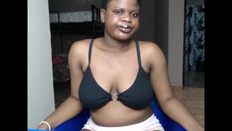 Snapshot of petitexebony1 chatting on 07-21-26, 10:01 Call Me KiKi online show from 07-21-26, 10:01